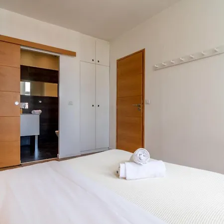 Vieux 1 Chambre Apartment
